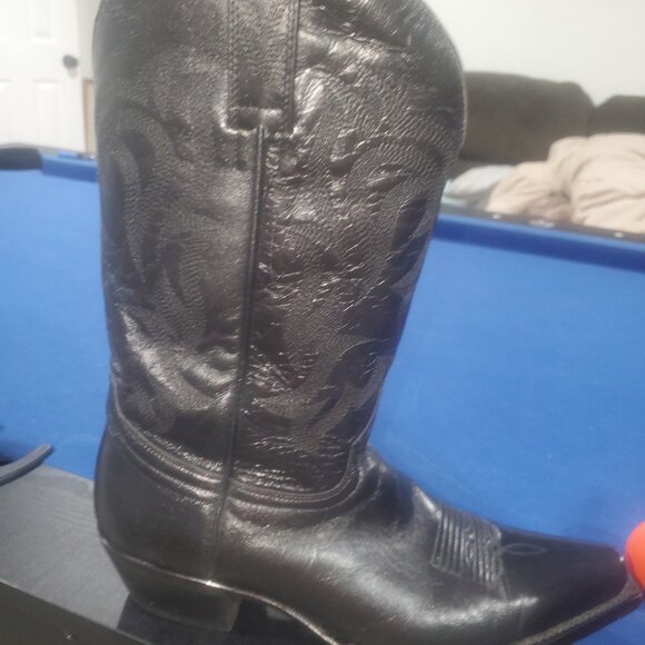 Schyenne Black Leather Western Boots – Pointed Toe – Women’s - Picture 6 of 9